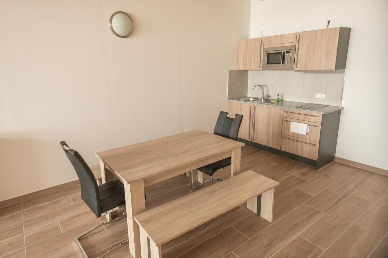 Stadthotel Donauwörth Buitenkant foto