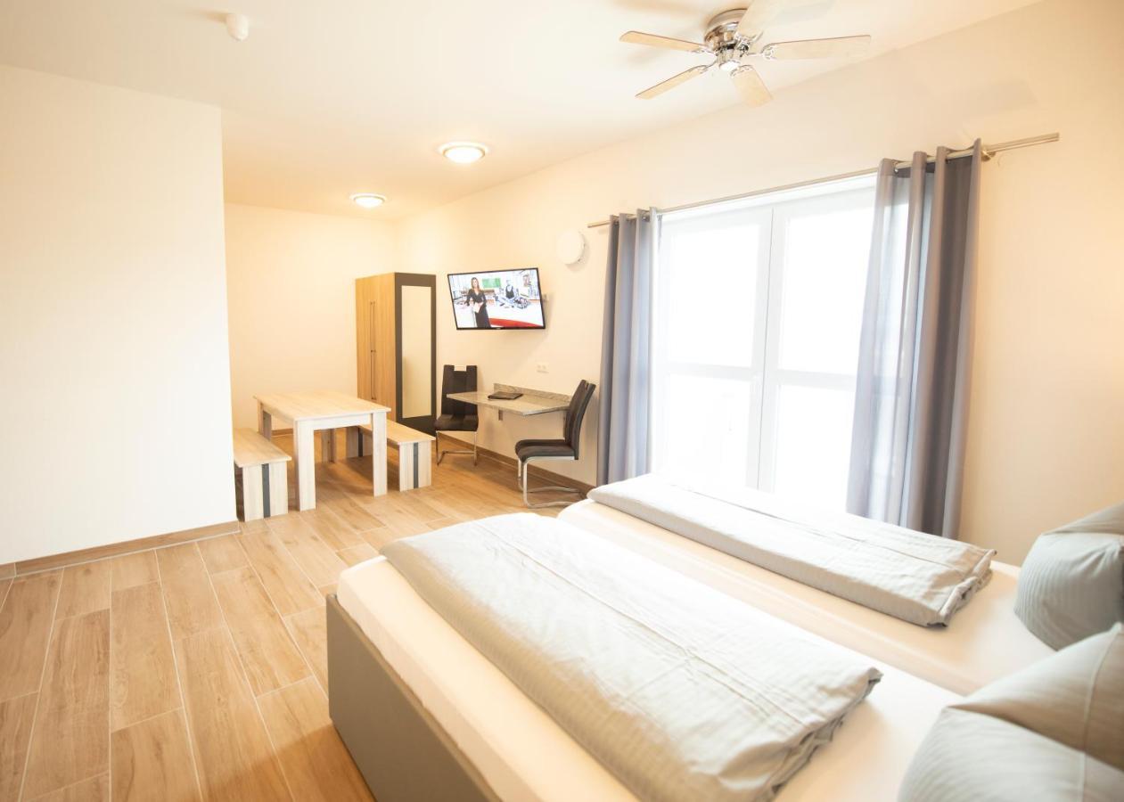 Stadthotel Donauwörth Buitenkant foto