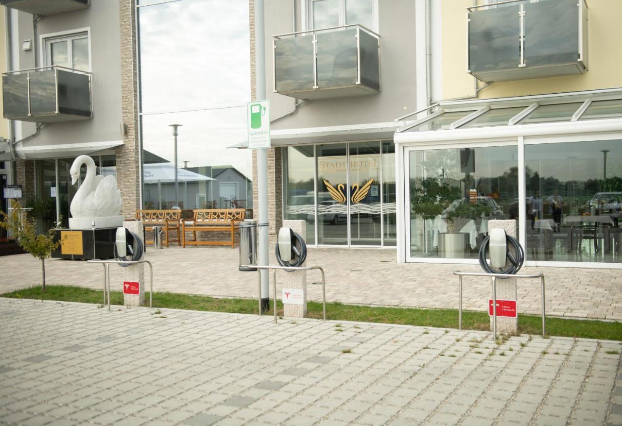 Stadthotel Donauwörth Buitenkant foto