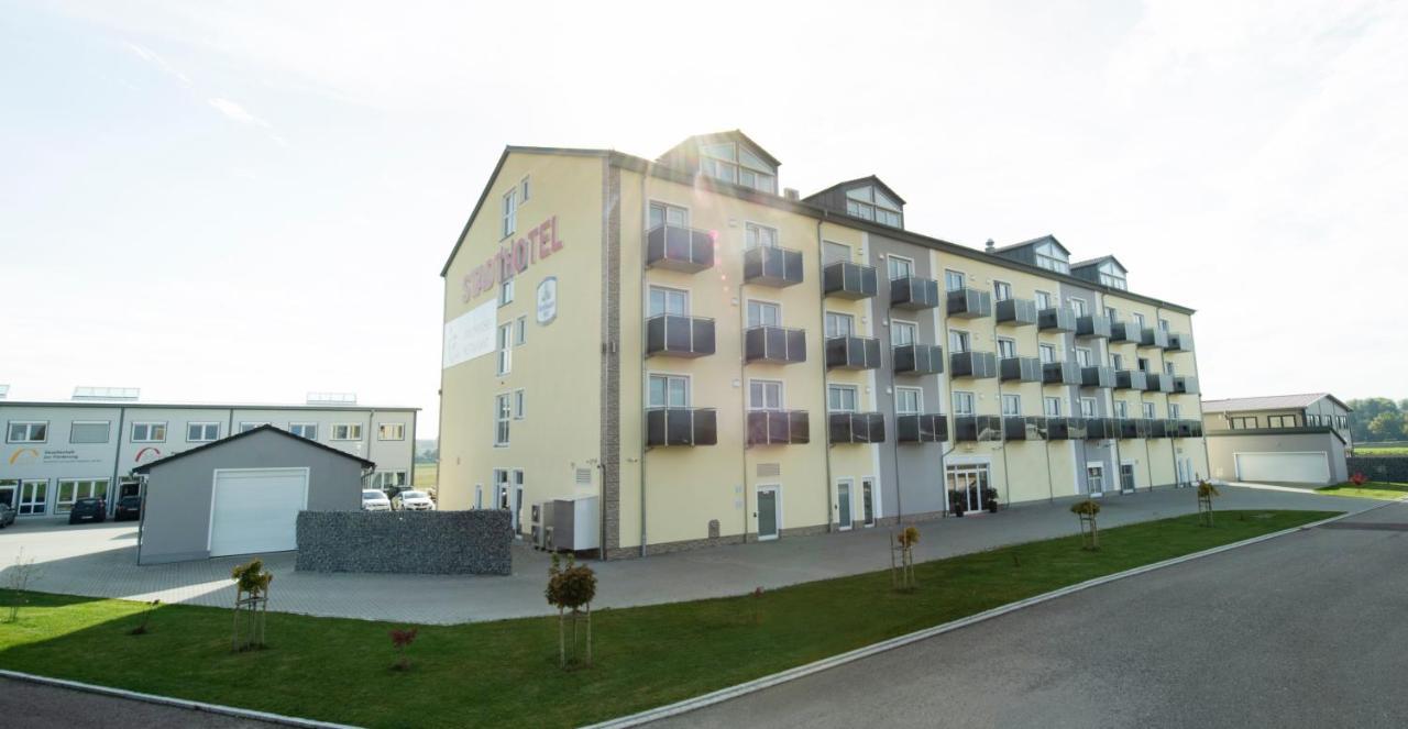 Stadthotel Donauwörth Buitenkant foto