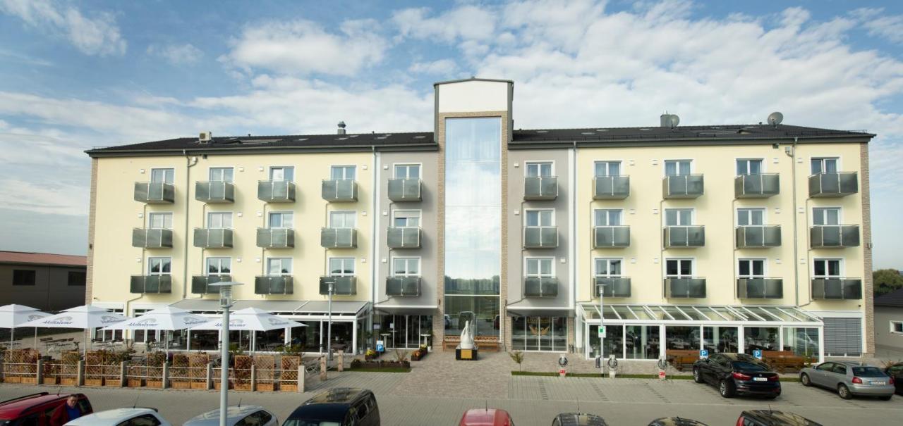 Stadthotel Donauwörth Buitenkant foto