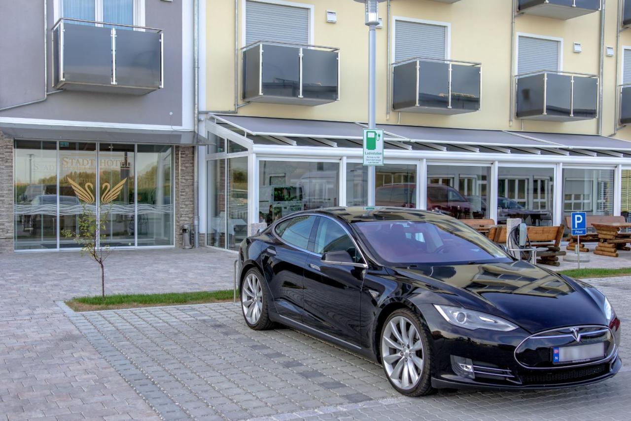 Stadthotel Donauwörth Buitenkant foto